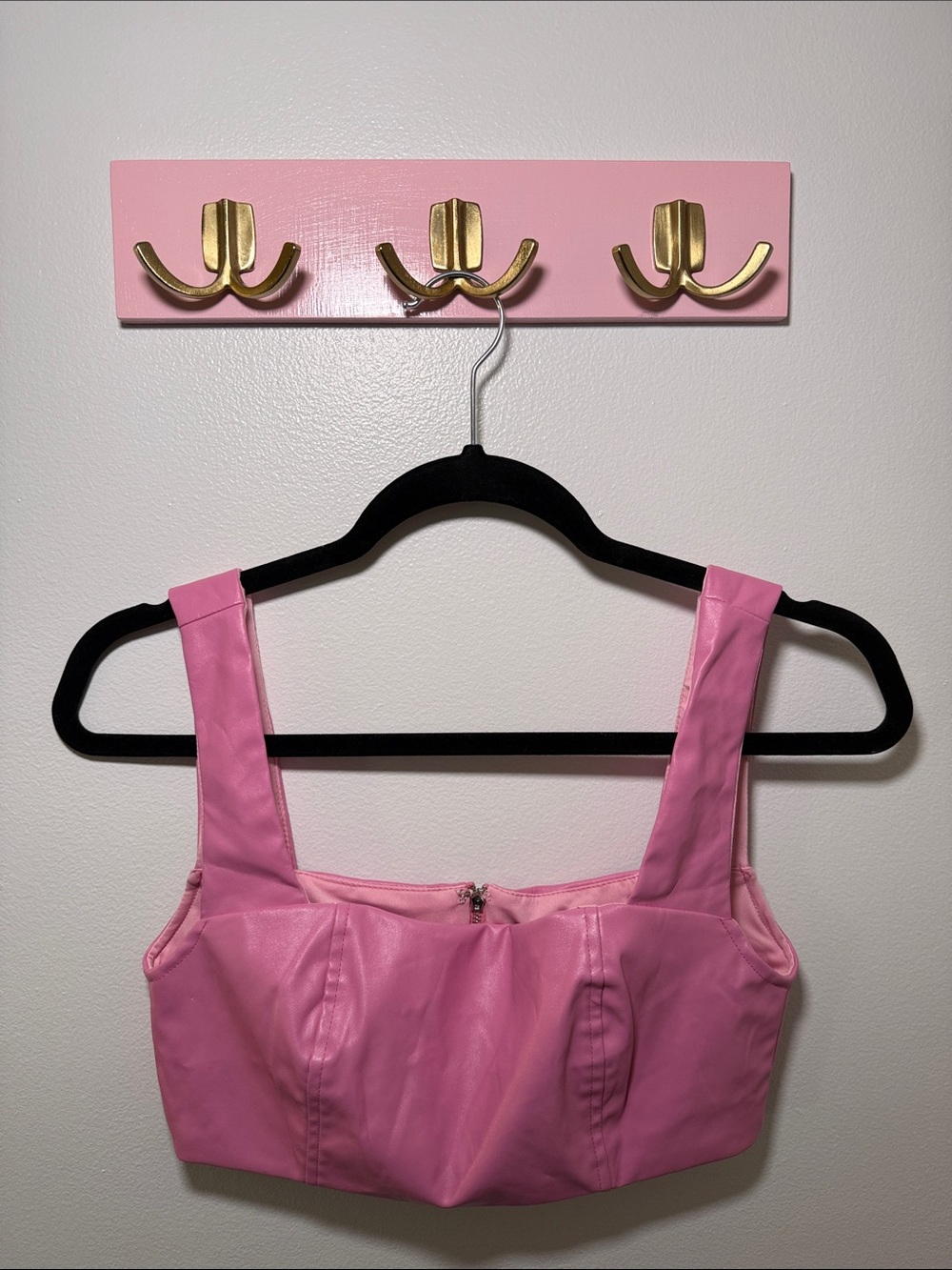NWT Edikted Pink Cropped Top